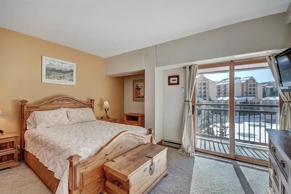 Ten Mile Condo