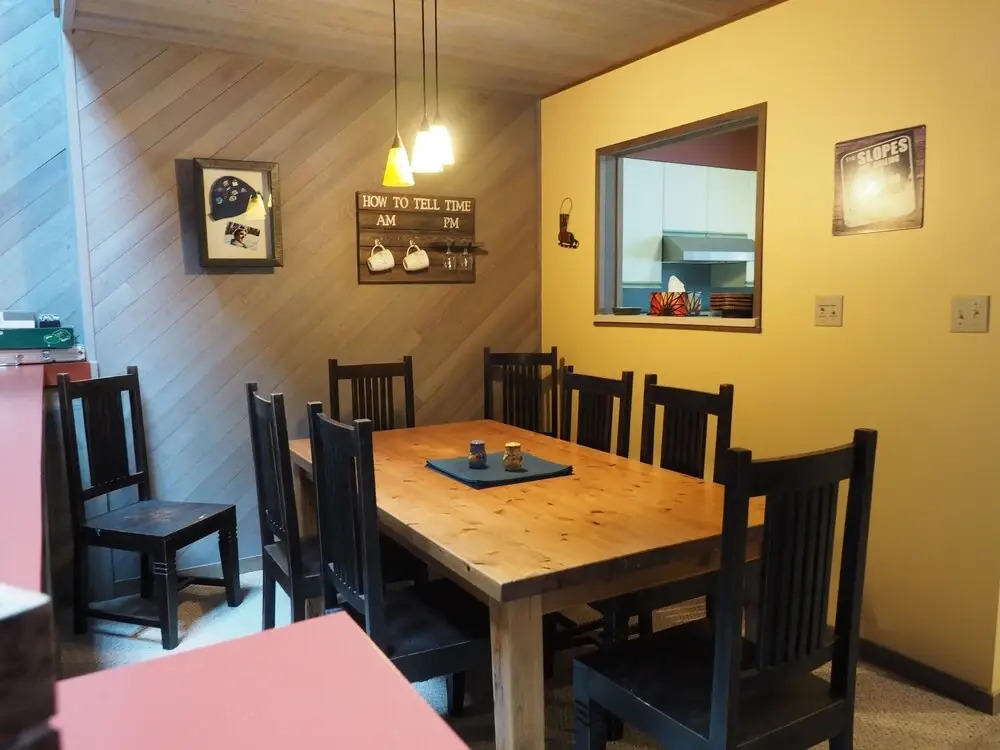 Holiday Hide Away 1