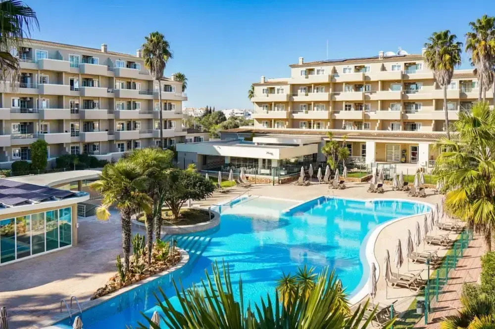 Vplaza Private Garage Balcony Pool View Flat