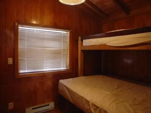 South Jetty Camping Resort Cabin 2