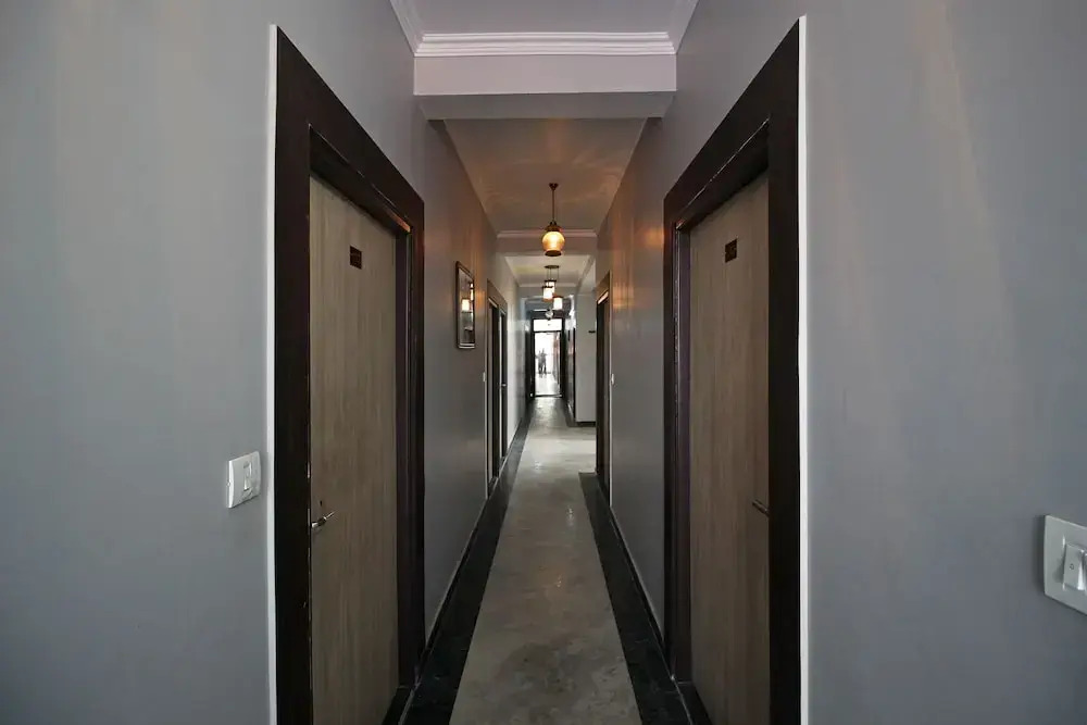 OYO 9231 Hotel Jinesh
