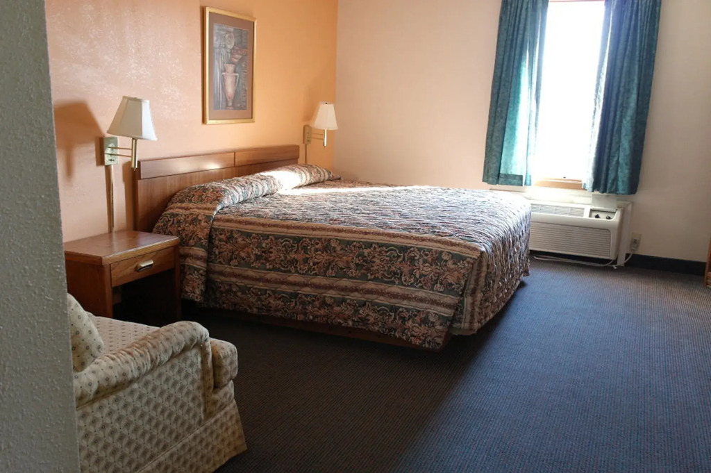 State Line Inn