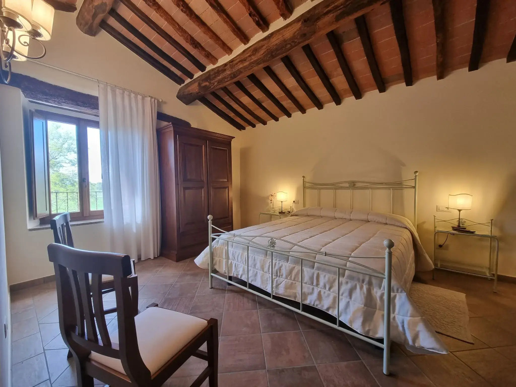 Tasteful Countryside Stay