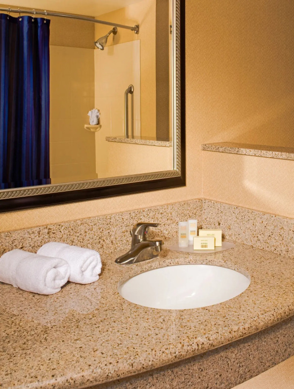 Courtyard by Marriott Aberdeen at Ripken Stadium