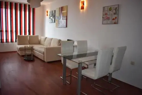 SEAVIEW BG Beach Front Suites