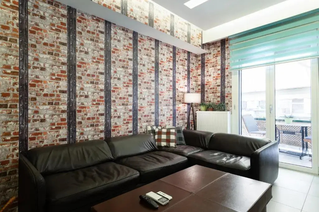 Near Acropolis brand new 1 min from metro
