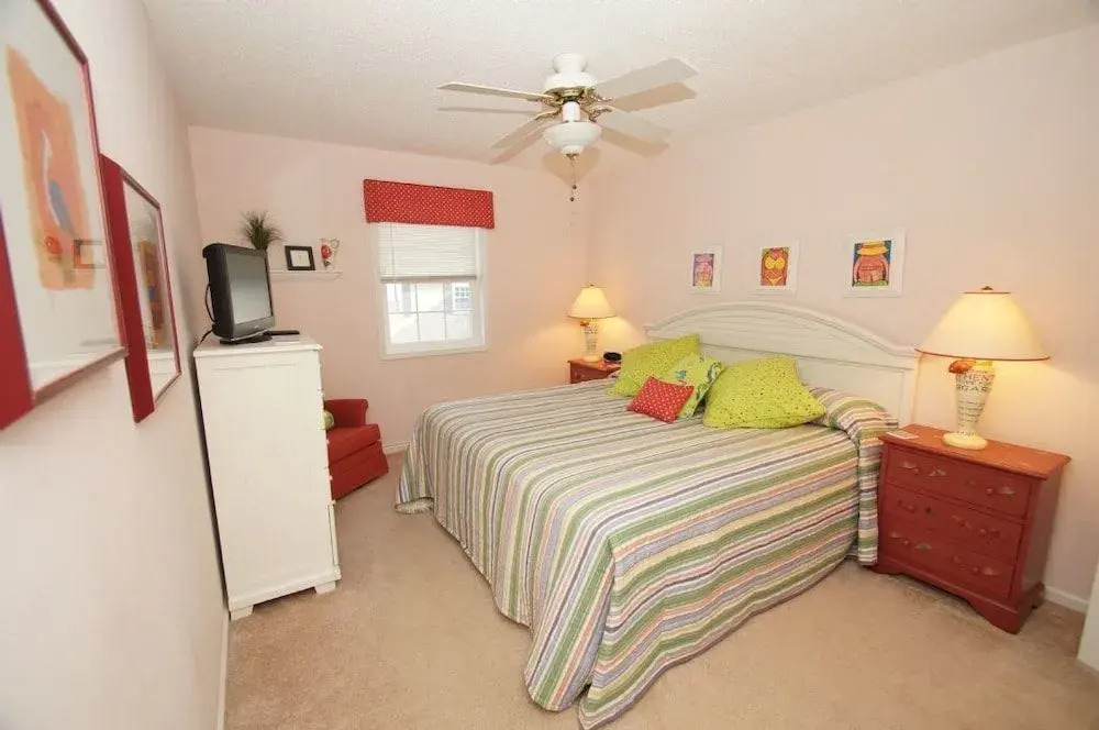 Suite Retreat #49037 - 3 Br Home