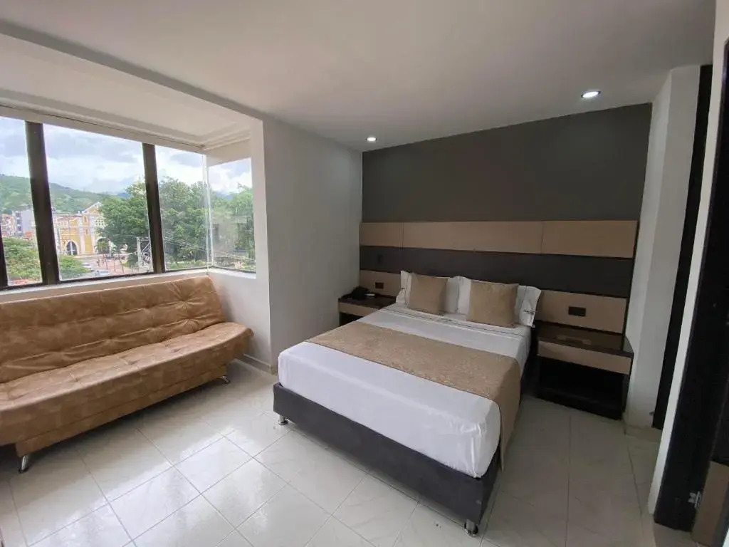 Hotel Plaza Real Ocaña