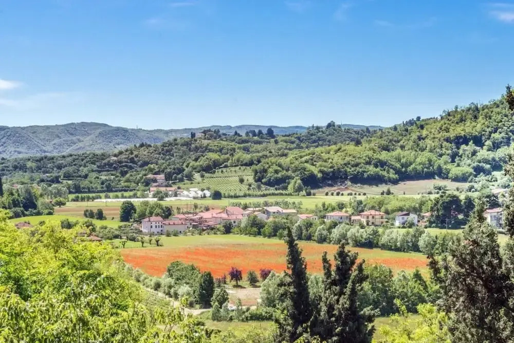 Stunning 6-bed Private Villa With Pool Near Venice