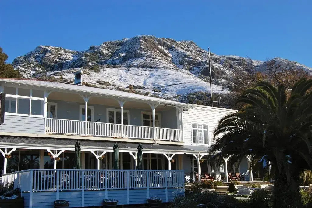 Ōtoromiro Hotel