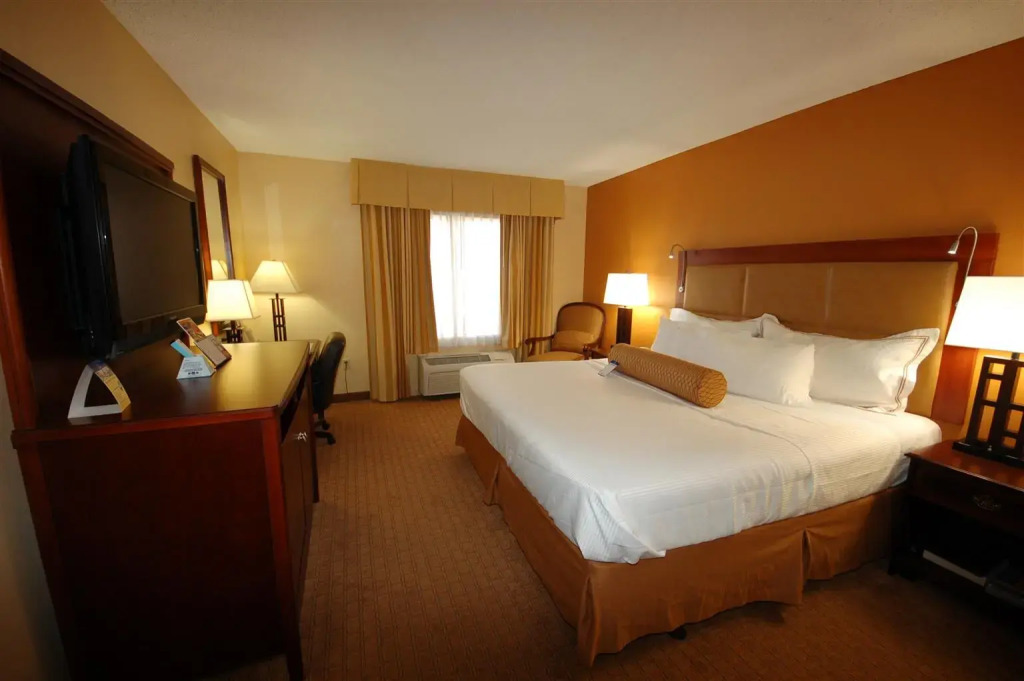 Richmond Inn & Suites-baton Rouge