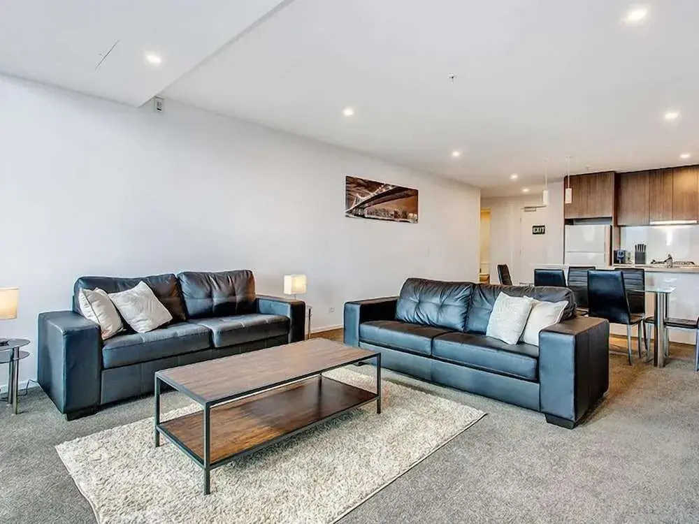 MJ Shortstay Southbank Grande Apartments