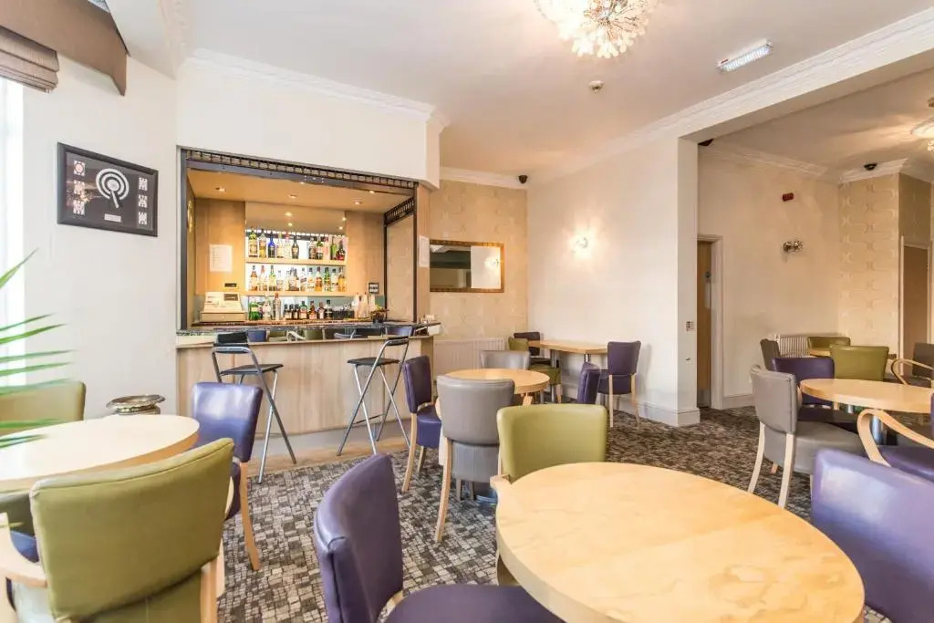 Dene Hotel