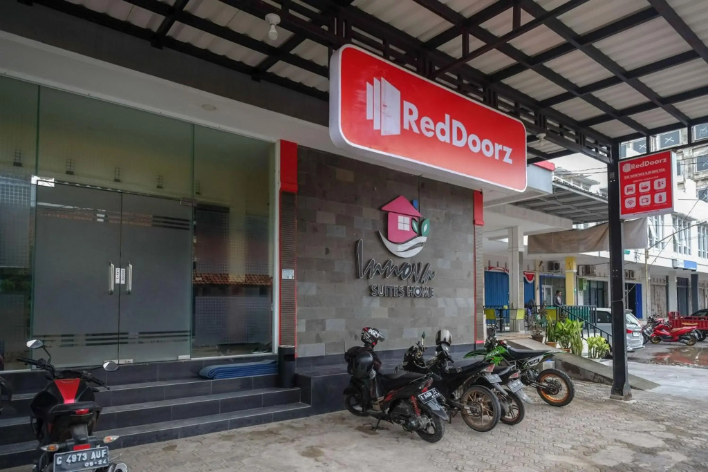 RedDoorz near Taman Pantai Alam Indah Tegal