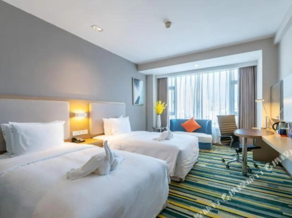 Fude International Hotel