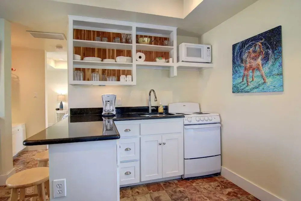 Trip - 1 Br Home