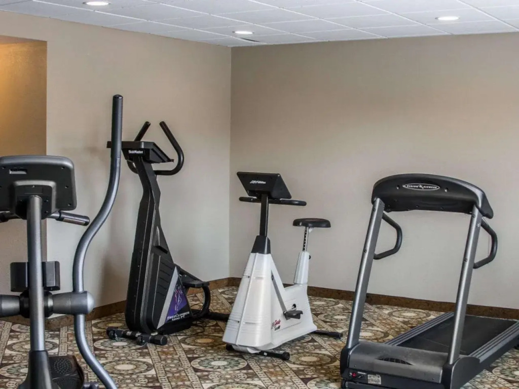 Comfort Inn Warren - Detroit North