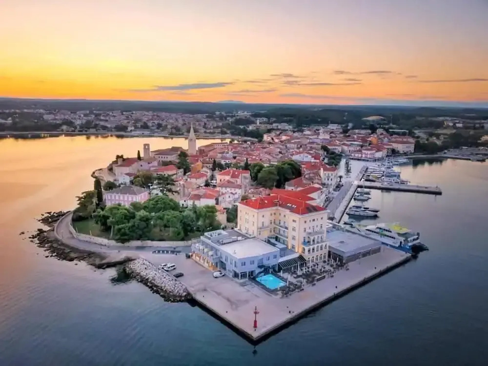 Apartment Parentium - Stay in the Heart of Porec