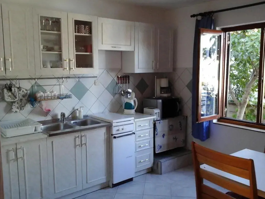 Apartment Vrulje