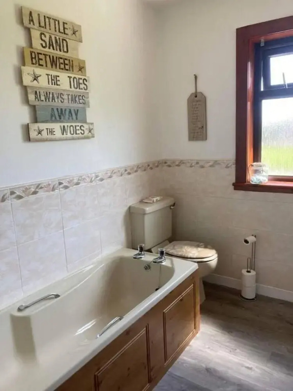 Immaculate 5 Bedroom House Outside Stornoway