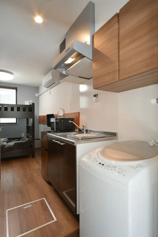Stylewood Sangenjaya by Tranova