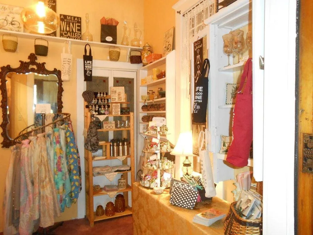Rockwell Falls Inn and Wine Bar