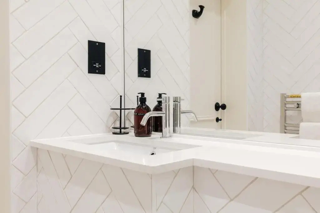 Redland Suites - Apartment 8
