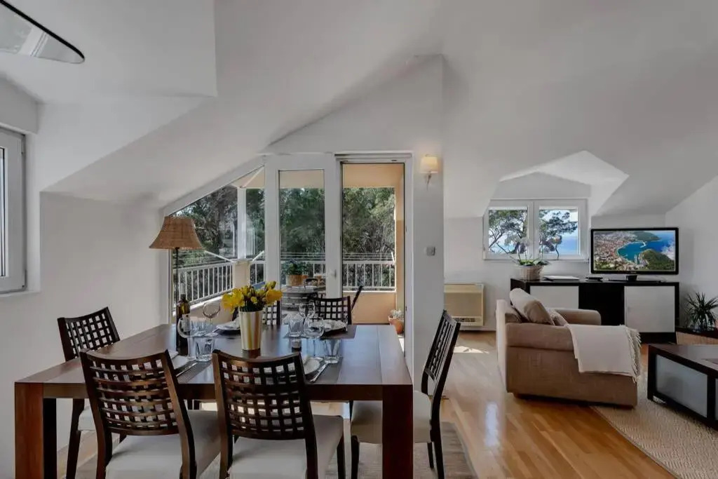 Apartment Sea breeze Makarska