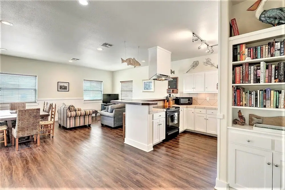 Leave of Absence - 4 Br Home