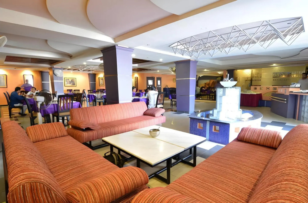 Pak Continental Hotel