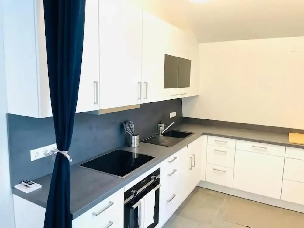 Penthouse 3 Bedrooms- Garden in Center
