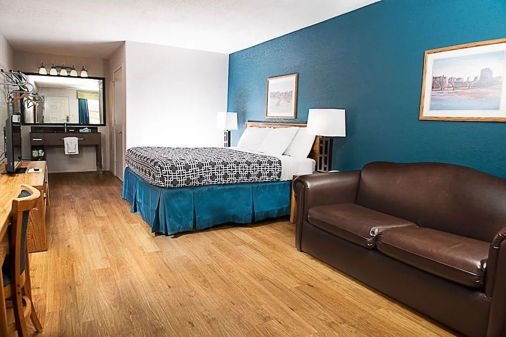 Riata Inn - Presidio