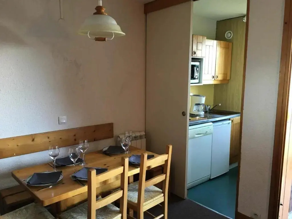 Résidence CRISTALLIN - 2 Pièces pour 4 Personnes 284