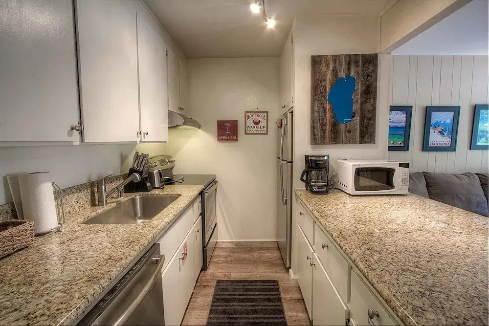 Twin Pines Tahoe Retreat by Lake Tahoe Accommodations