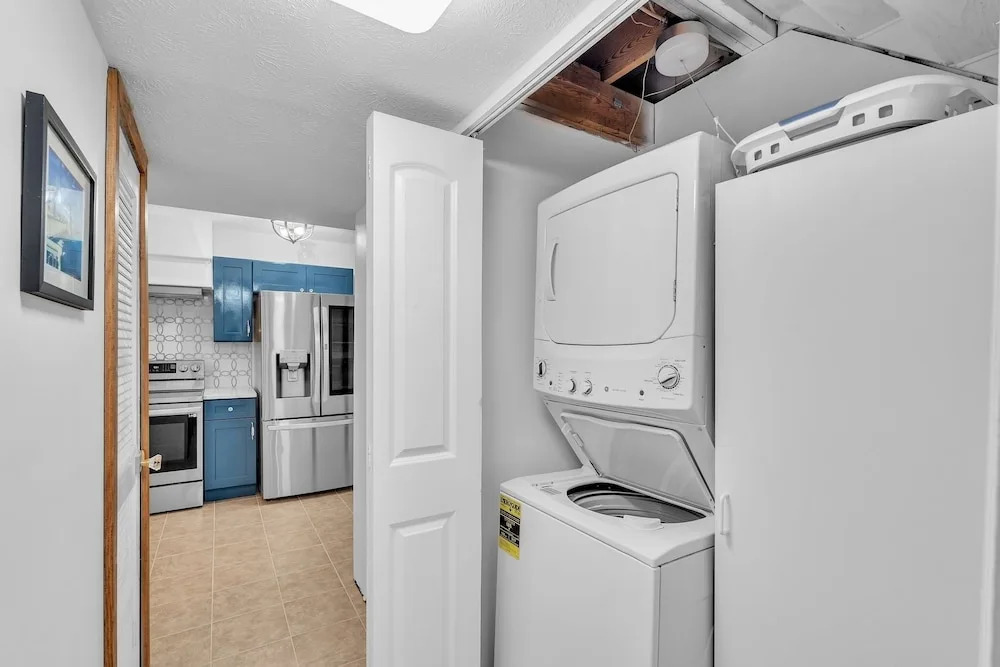 Relaxing Home Near St. Augustine Attractions 4 Bedroom Residence