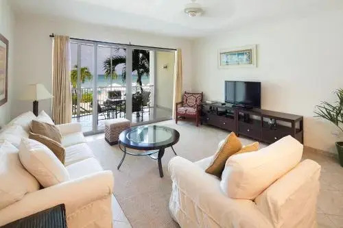 Beachfront 2Br Condo Ground Floor Walk To Pool