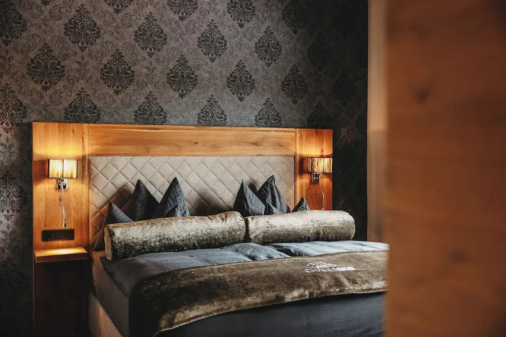 CHALET G12 - Mountain Luxury Apartments by Peak Stay