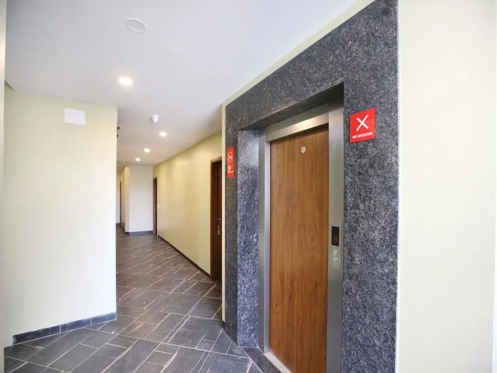 OYO 13302 Hotel Ashvattha