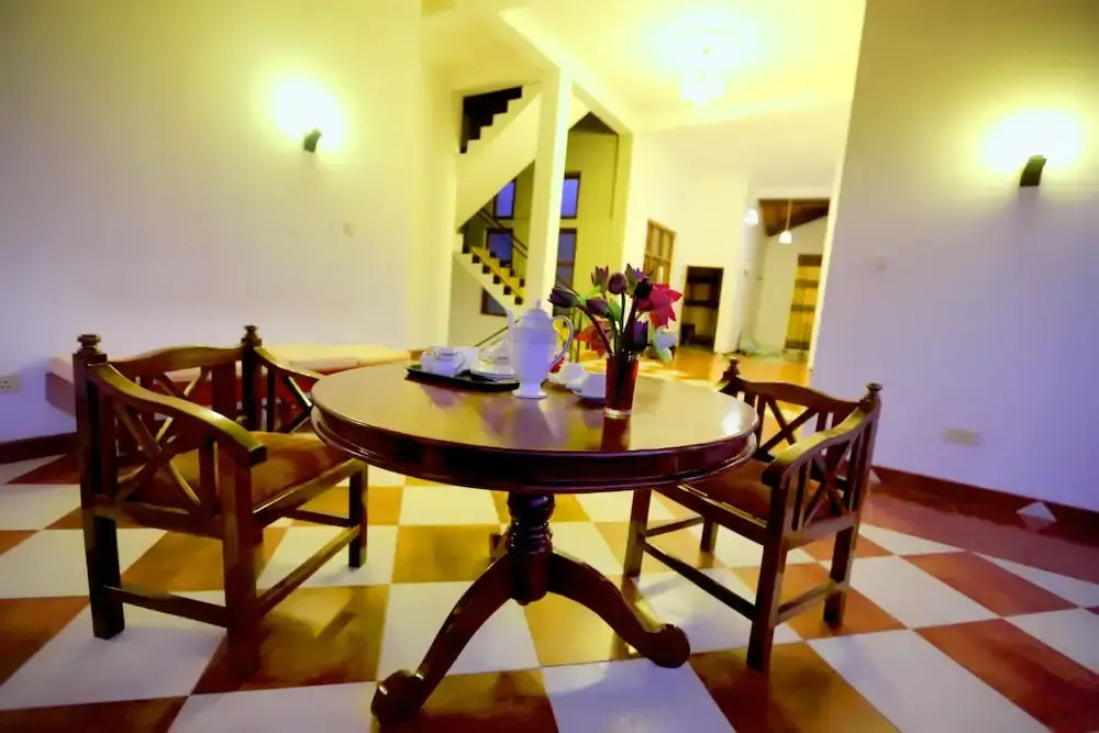 Hotel Mahaweli Spring