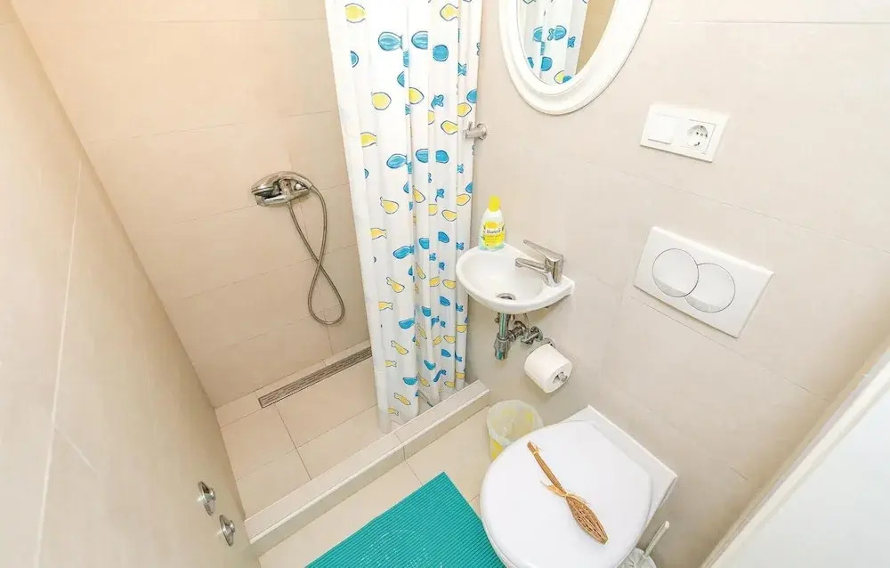 Stunning Home in Kampor With 2 Bedrooms and Wifi