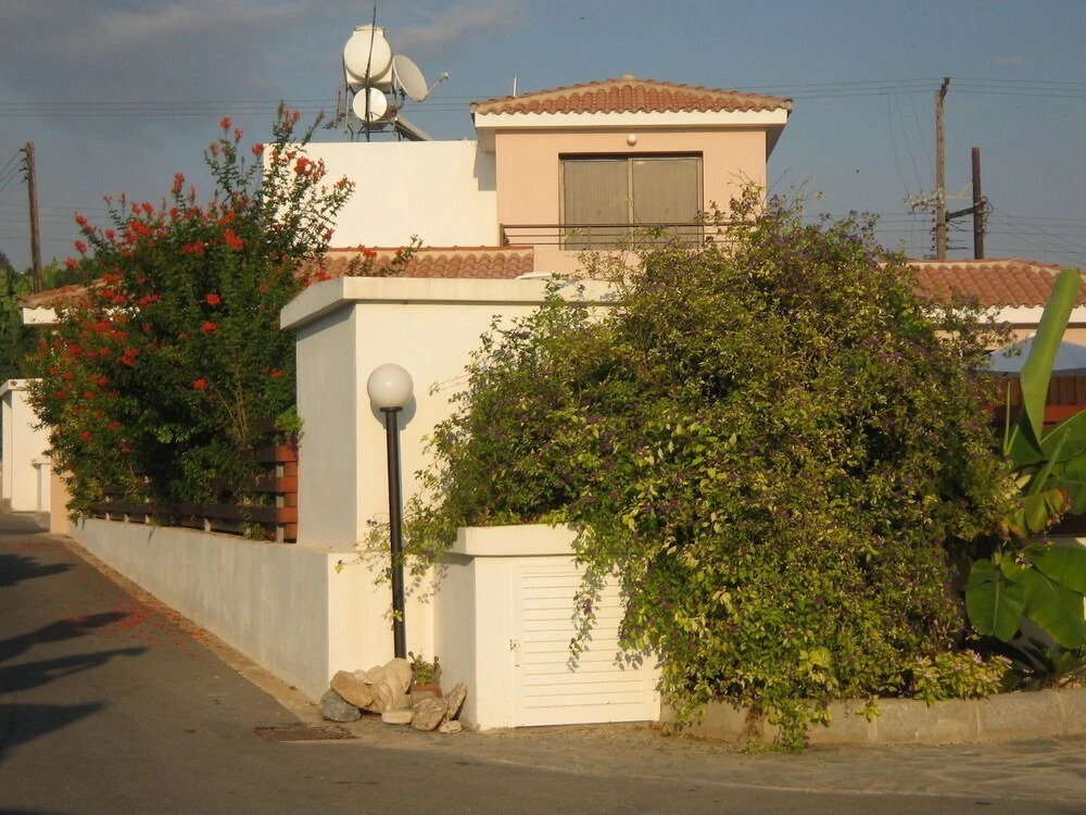 Five Waves Holiday Villas