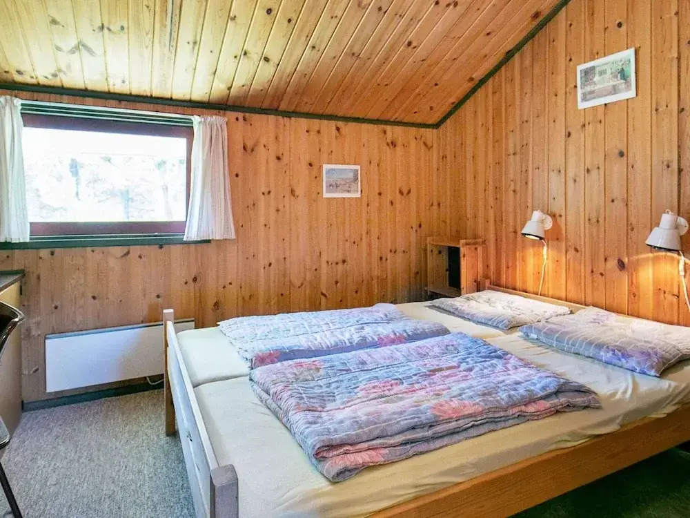 6 Person Holiday Home in Albaek