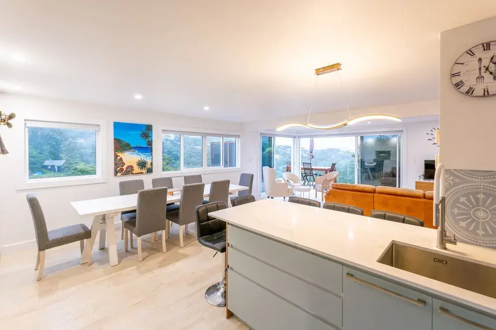 The Kingfisher House - Oneroa