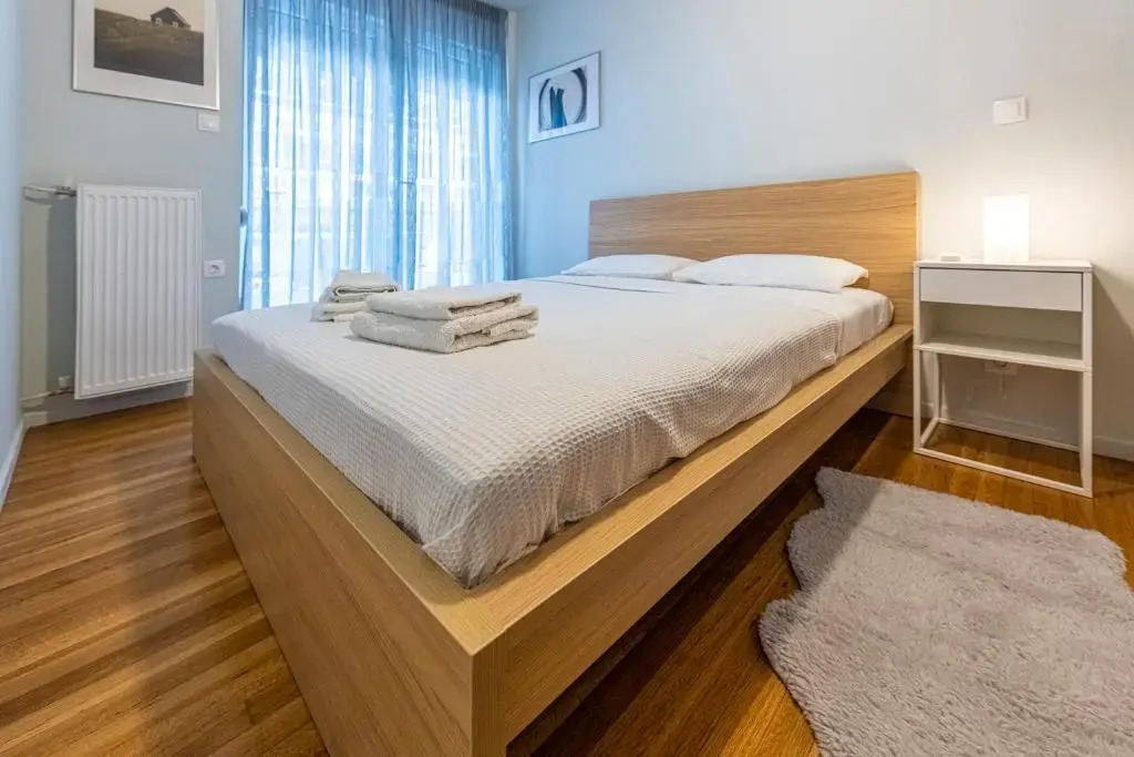 Modern 5BD Apartment in the Heart of Athens