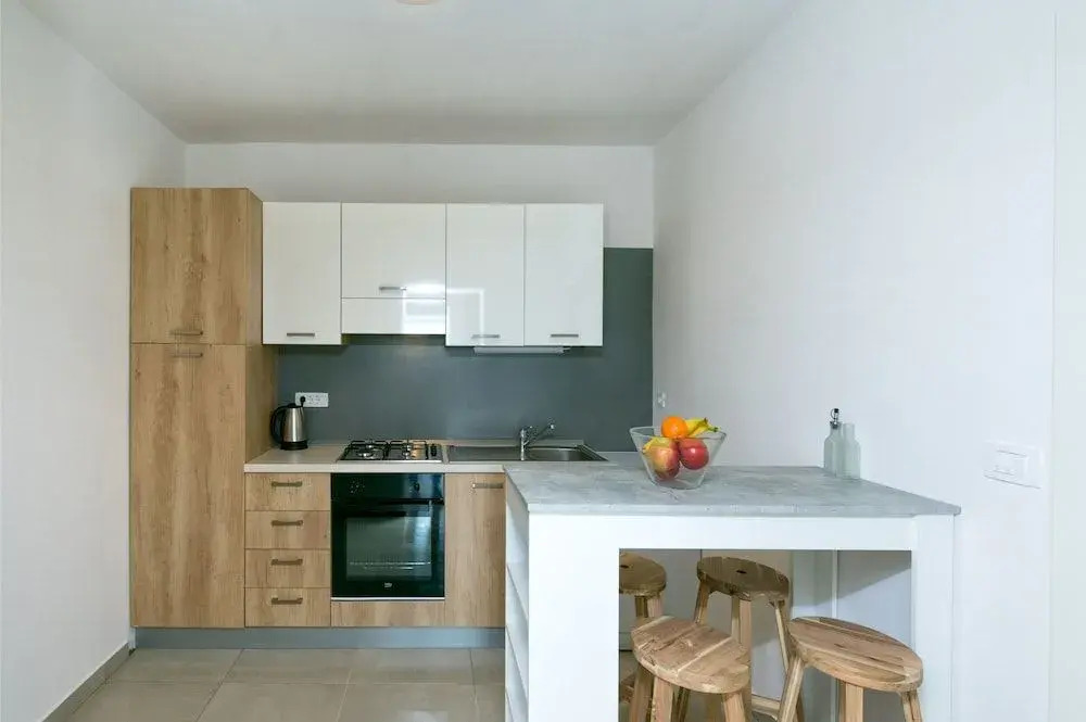 Apartment Seafront Tambaca