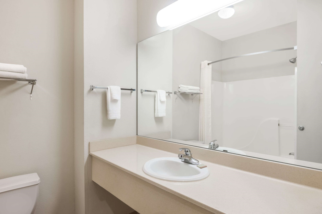 Days Inn Louisville Airport Fair And Expo Center