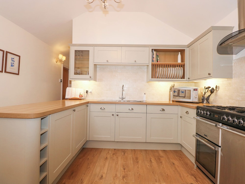 Bramley Cottage