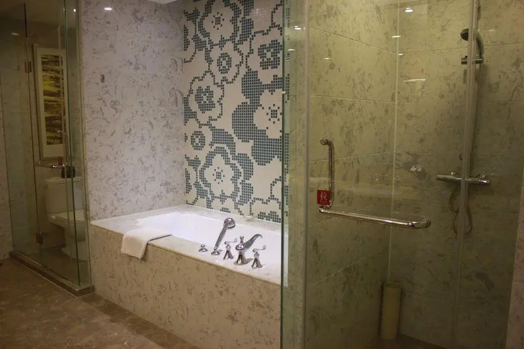 Yazz Hotel