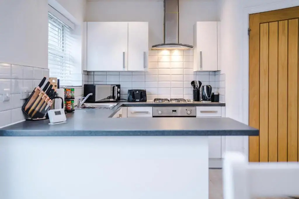 Lovely 3 Bed house - Park Lane