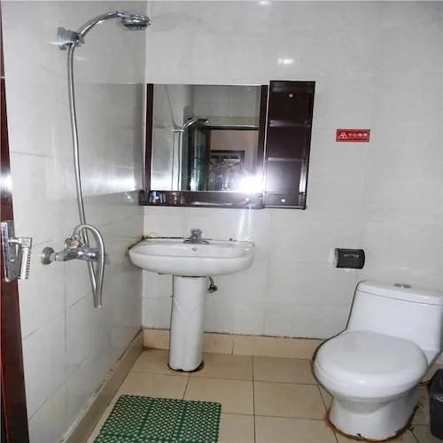 Junjia Bayisi Hotel